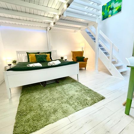 Teresian Apartment Near The Andrassy Street Free Air Conditioner Free Coffee Βουδαπέστη Εξωτερικό φωτογραφία