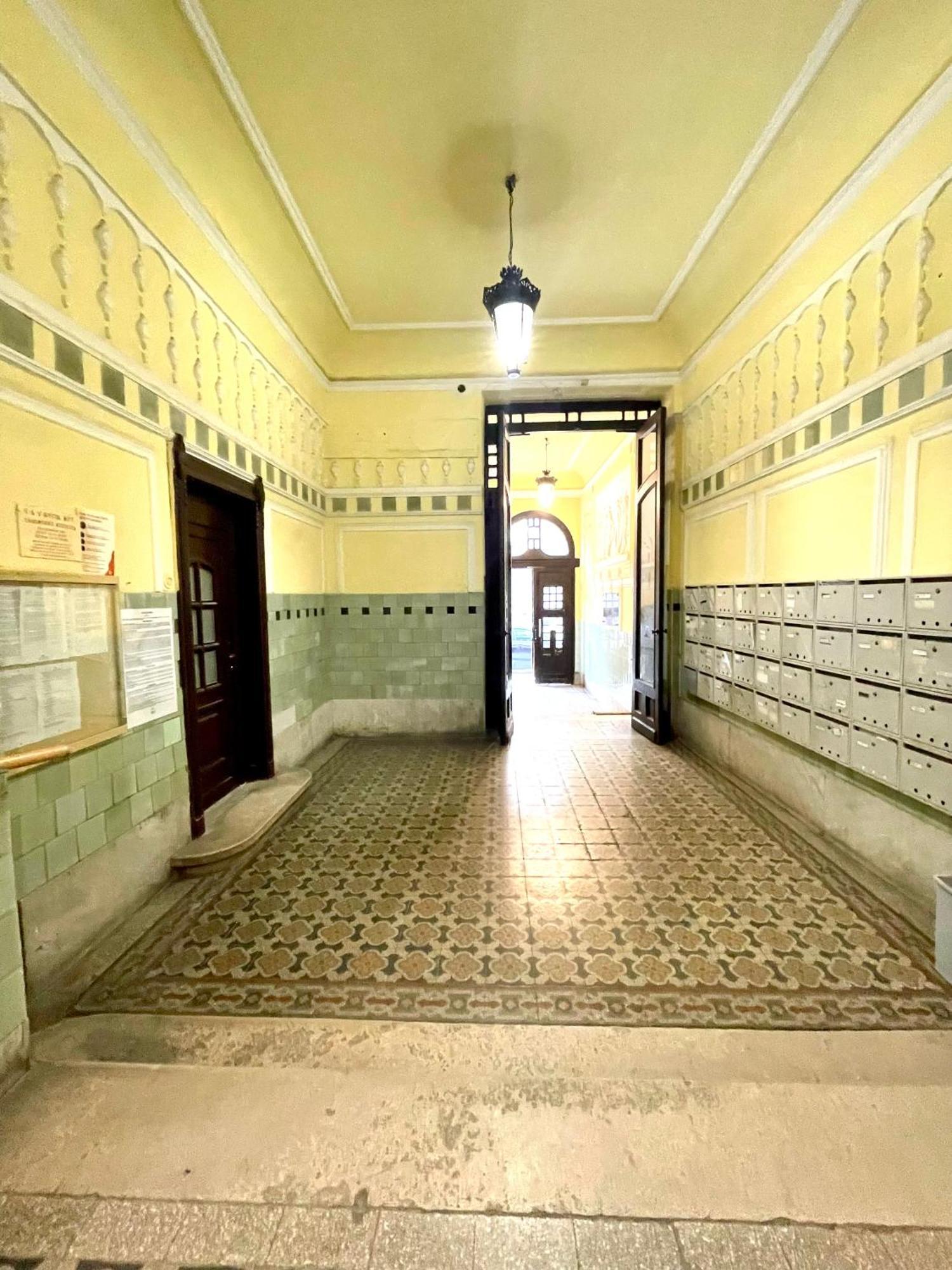 Teresian Apartment Near The Andrassy Street Free Air Conditioner Free Coffee Βουδαπέστη Εξωτερικό φωτογραφία