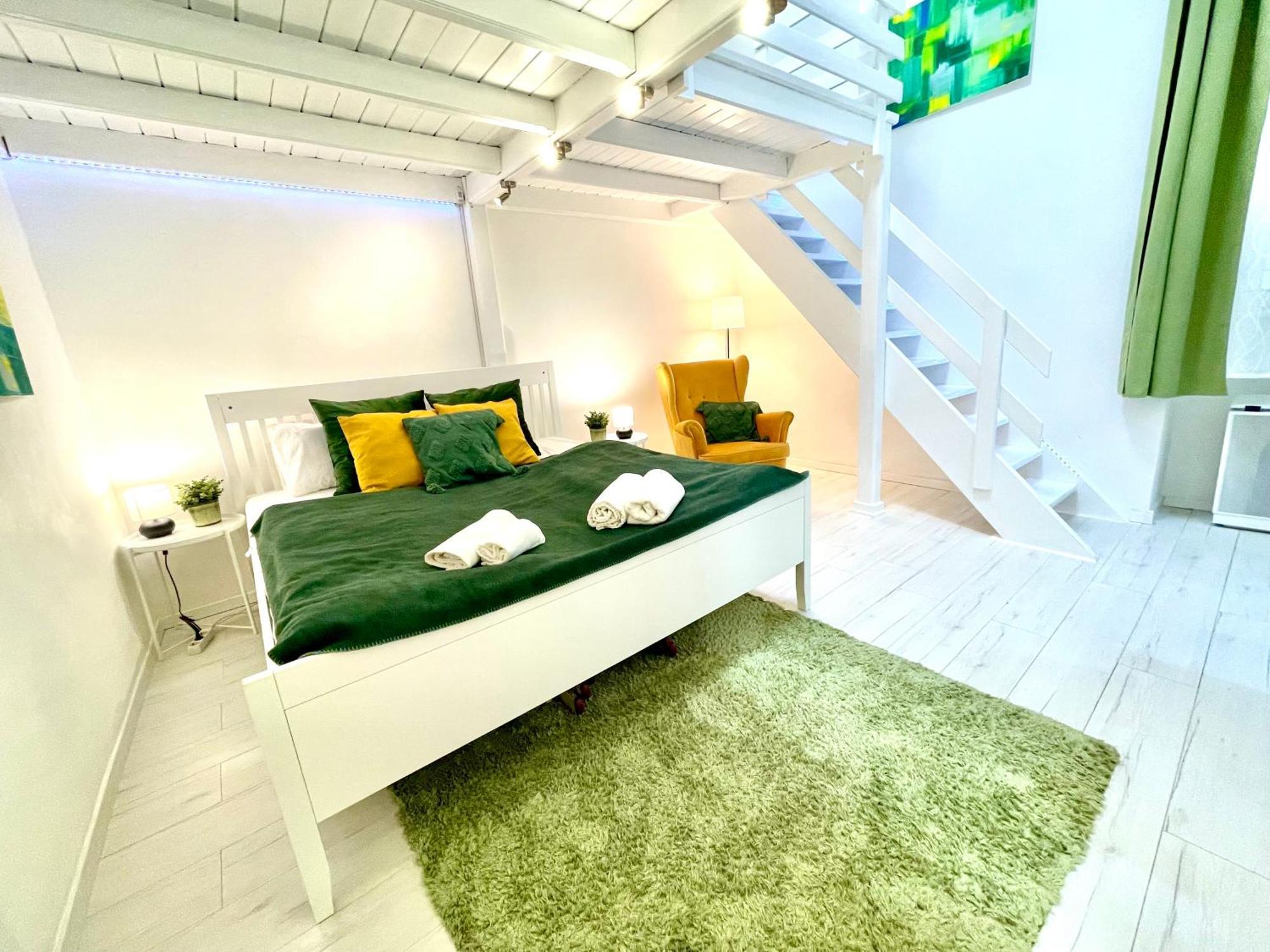 Teresian Apartment Near The Andrassy Street Free Air Conditioner Free Coffee Βουδαπέστη Εξωτερικό φωτογραφία